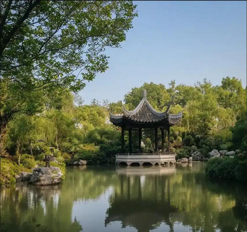 台湾雨寒服务有限公司